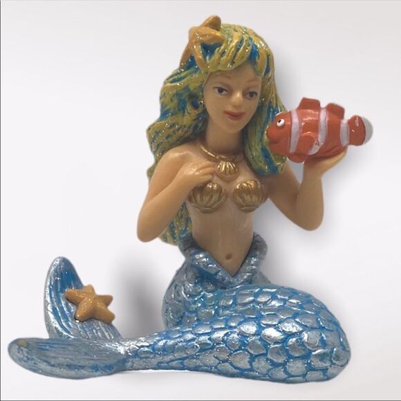 PAPO | 3/$15 Silver Mermaid Figurine With Clown Fish - Picture 2 of 6